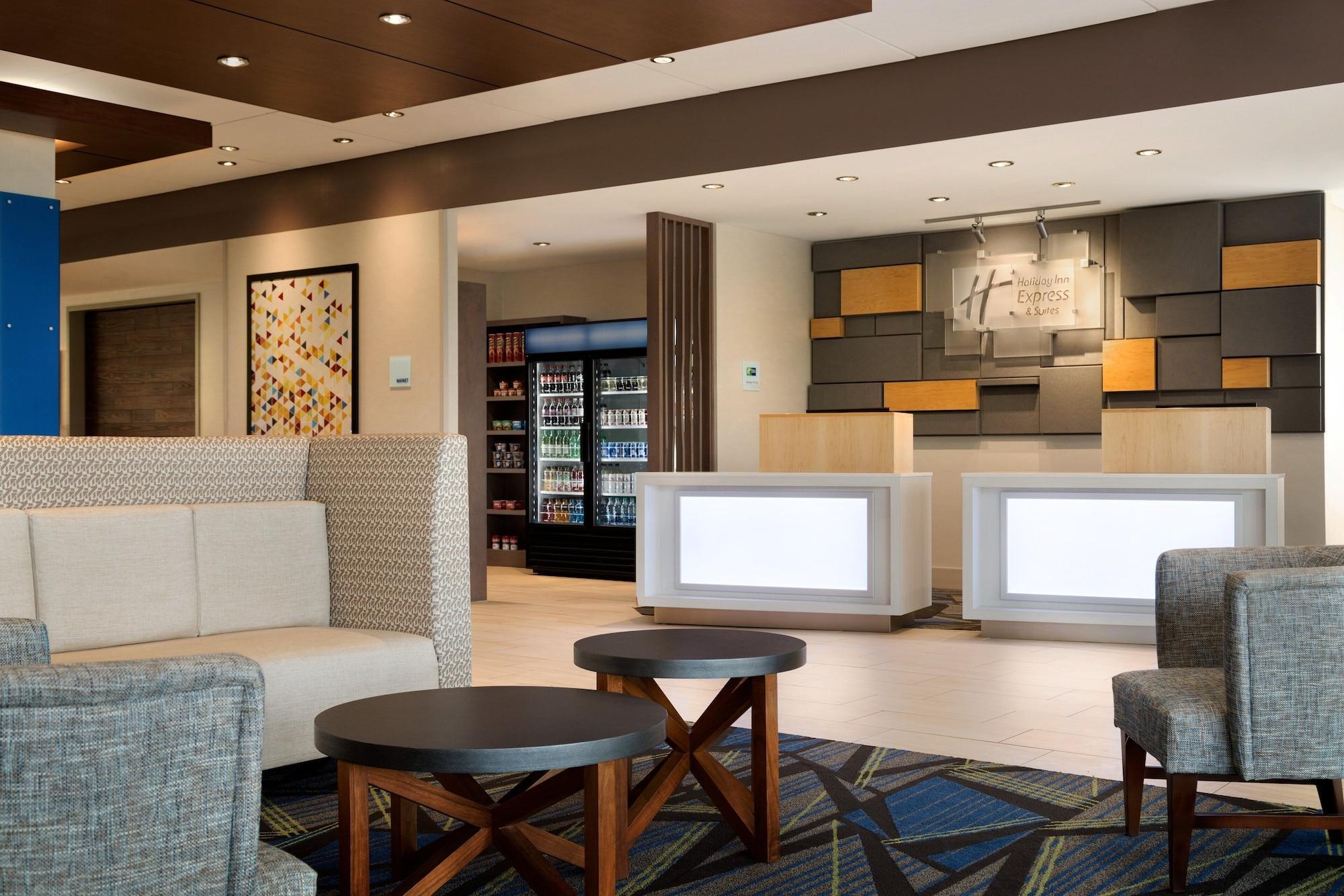 La Quinta By Wyndham Kokomo Exterior photo
