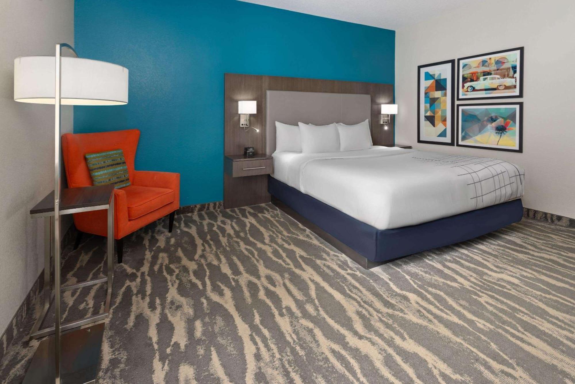 La Quinta By Wyndham Kokomo Exterior photo